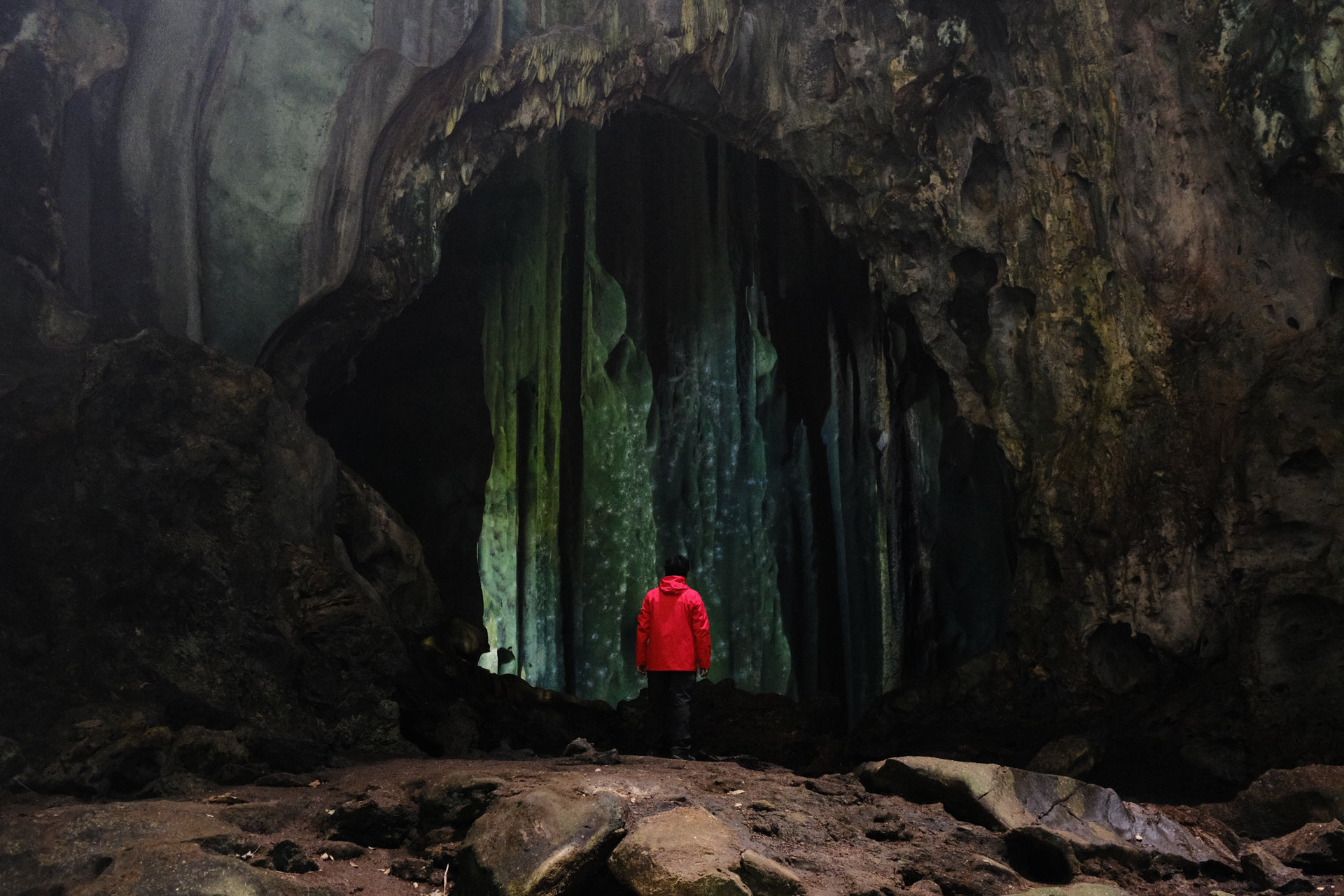 Explorer in Silabur Cave, Serian