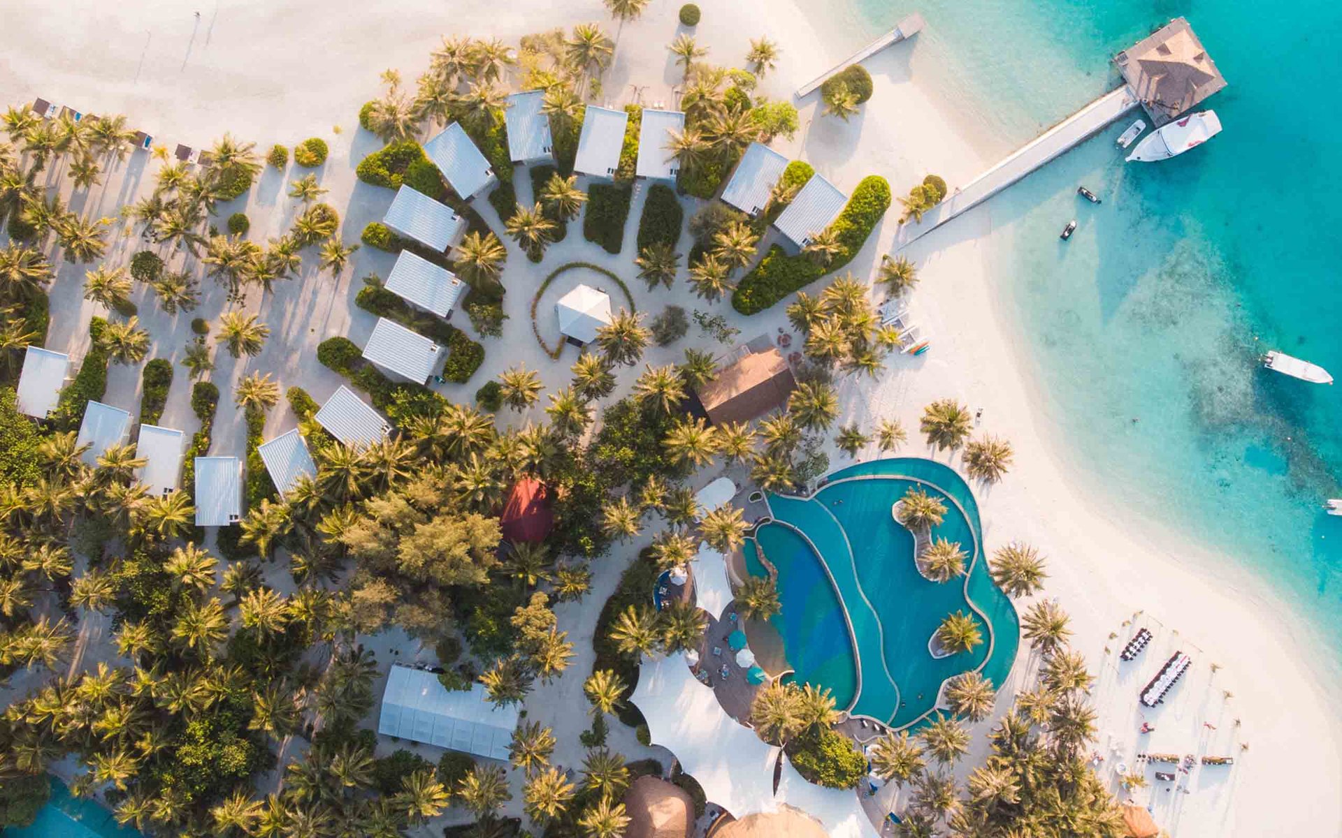 Holiday Inn Resort Kandooma Maldives